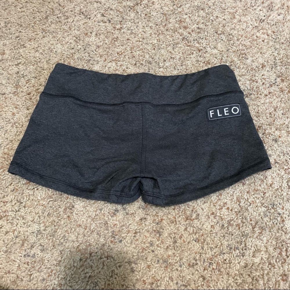 OG Fleo Shorts